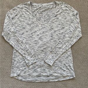 Lululemon long sleeve shirt - size 8